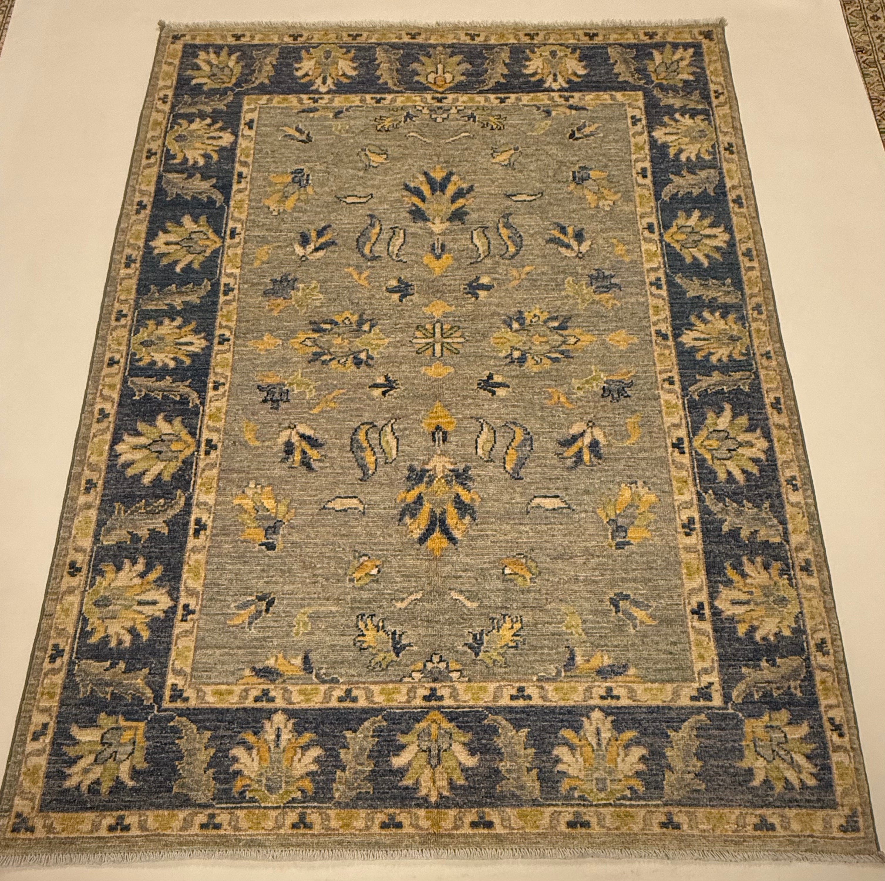 Ziegler Tapijt 124 X 167 CM Handgeknoopt